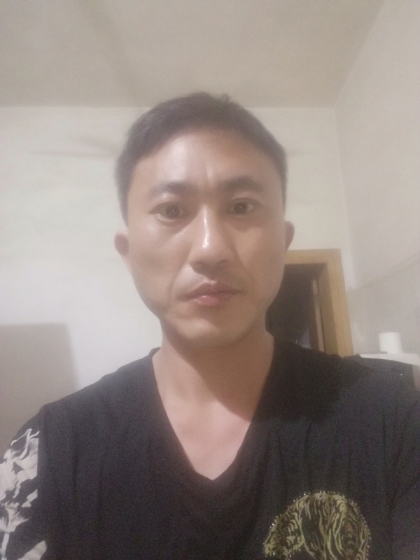 真爱无悔的第一张照片--保定相亲服务中心