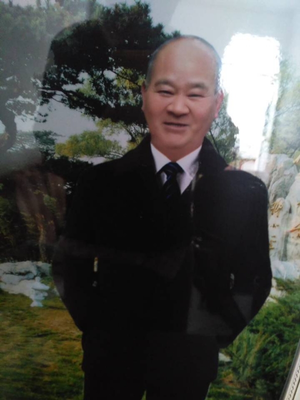 老方丈的第一张照片--保定相亲服务中心