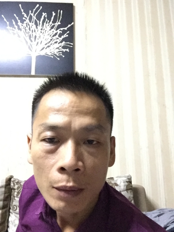 alongzhe的第一张照片--保定相亲服务中心