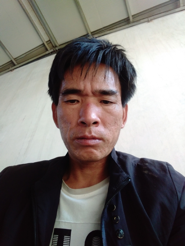 项斌的第一张照片--保定相亲服务中心