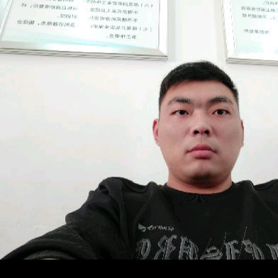 喜欢爱笑的女生的第一张照片--保定相亲服务中心