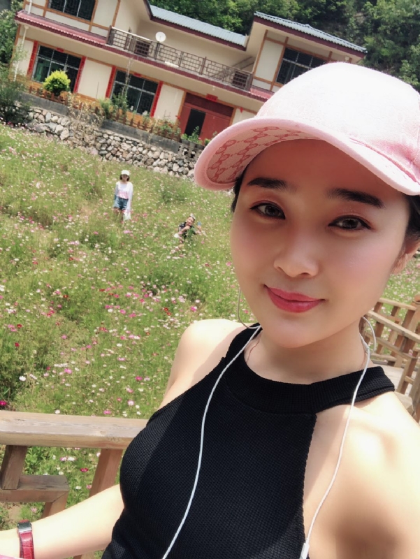 诗琪的第二张照片--保定相亲服务中心