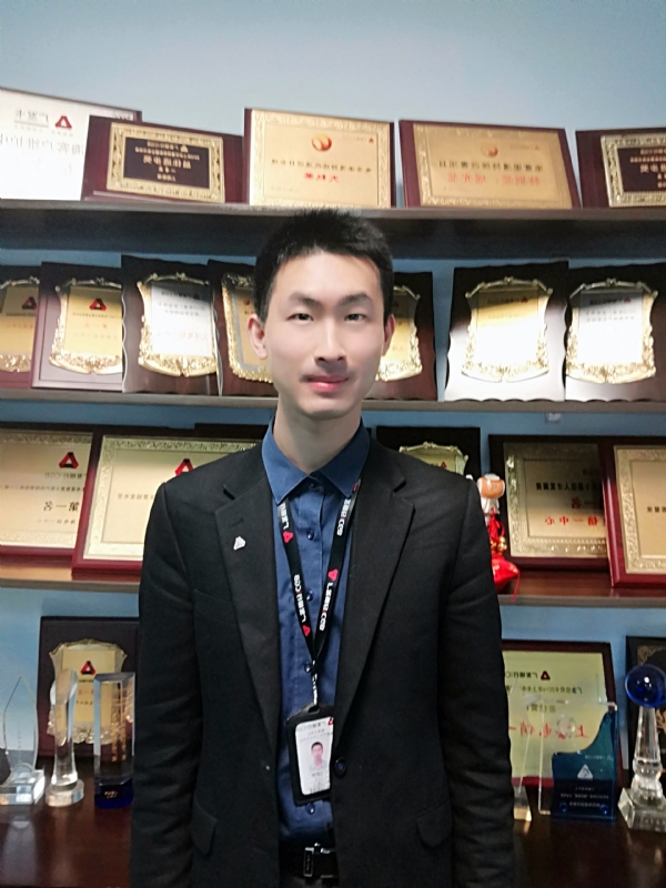 魔都青年的第一张照片--保定相亲服务中心