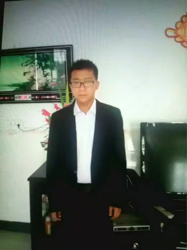 依然疼痛的第一张照片--保定相亲服务中心