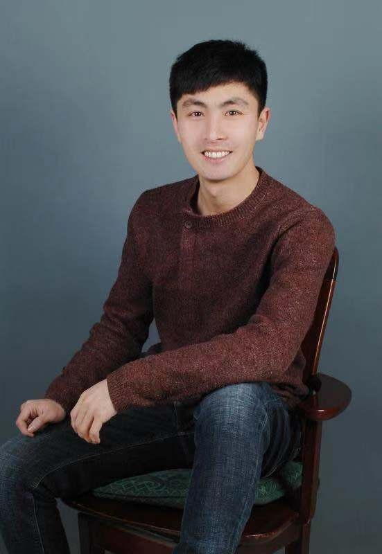 王泽的第二张照片--保定相亲服务中心