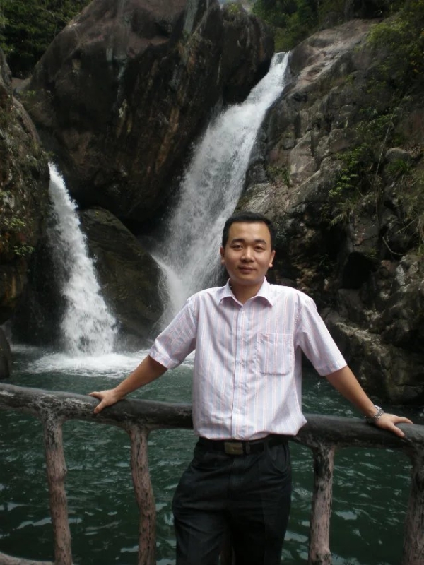 你的依靠的第一张照片--保定相亲服务中心