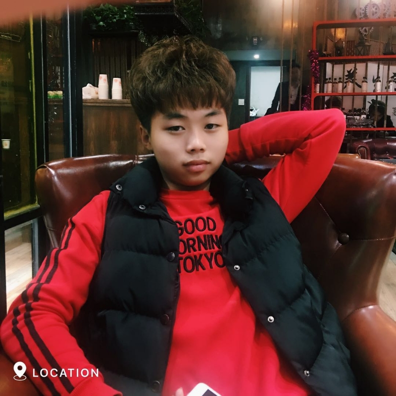 阳光男孩的第一张照片--保定相亲服务中心