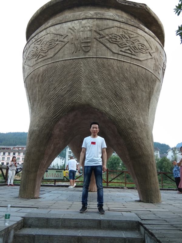 致青春的第一张照片--保定相亲服务中心