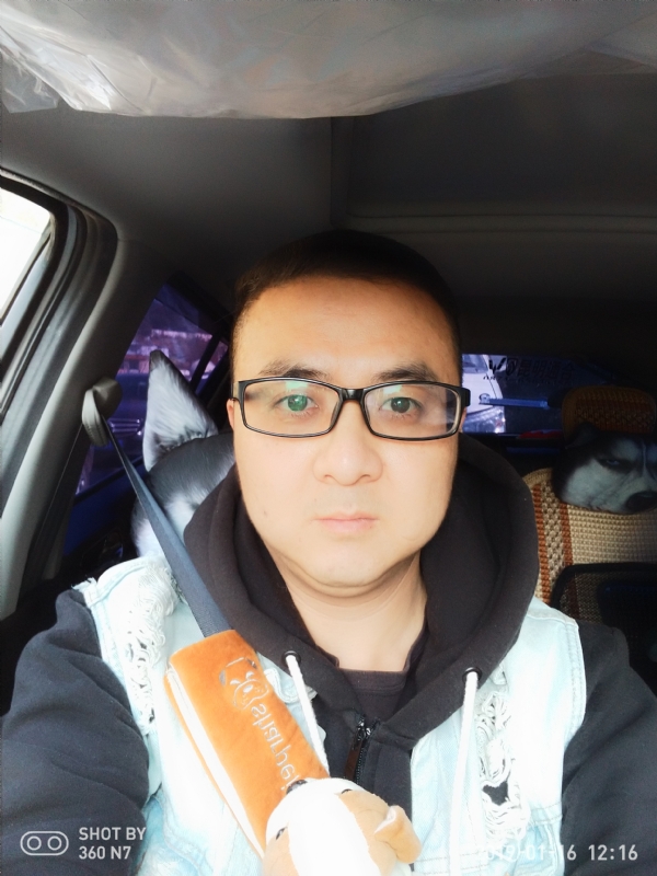 香烟最懂男人心的第一张照片--保定相亲服务中心