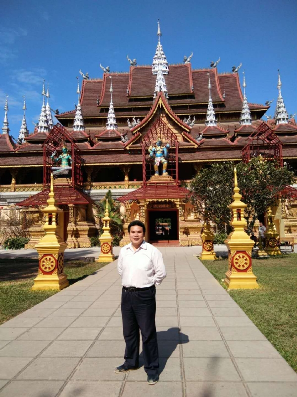 蓝熊的第一张照片--保定相亲服务中心