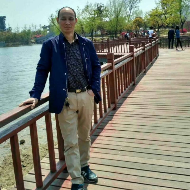 大随帅哥的第一张照片--保定相亲服务中心