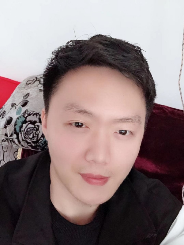 执迷的鲸鱼的第一张照片--保定相亲服务中心