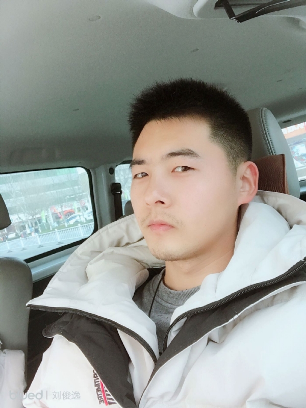 爱尽千帆的第一张照片--保定相亲服务中心