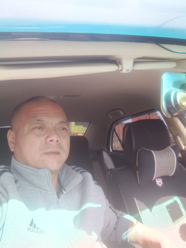 缘的第一张照片--保定相亲服务中心