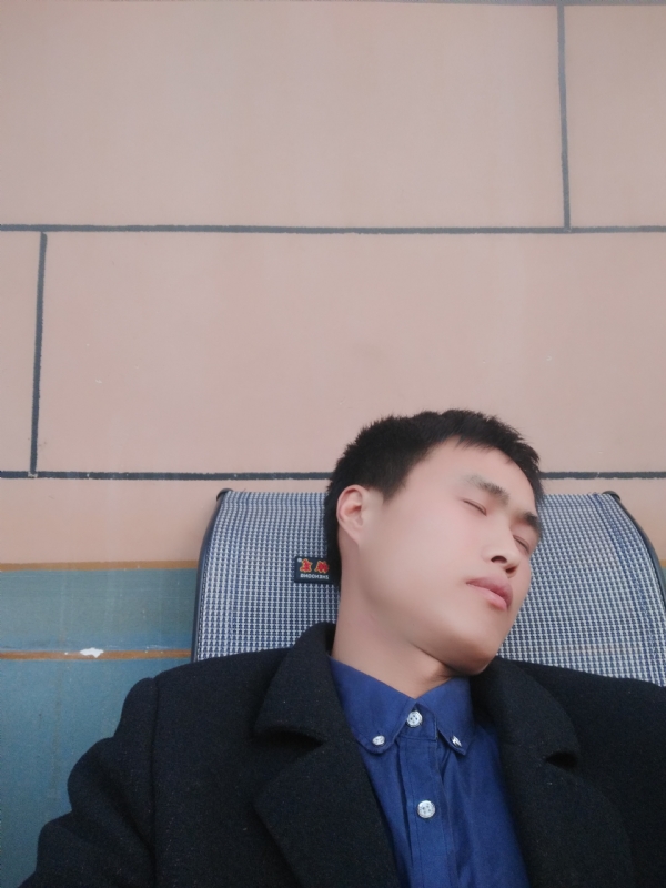 有钱爱情才能长久的第一张照片--保定相亲服务中心