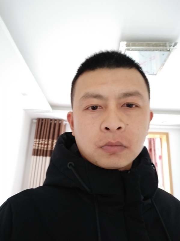 吴伟899的第一张照片--保定相亲服务中心