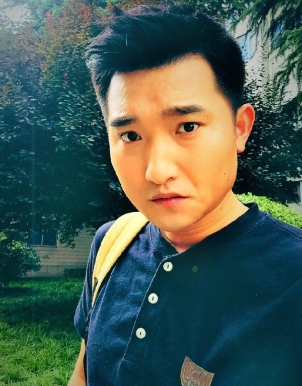 奋斗的第一张照片--保定相亲服务中心