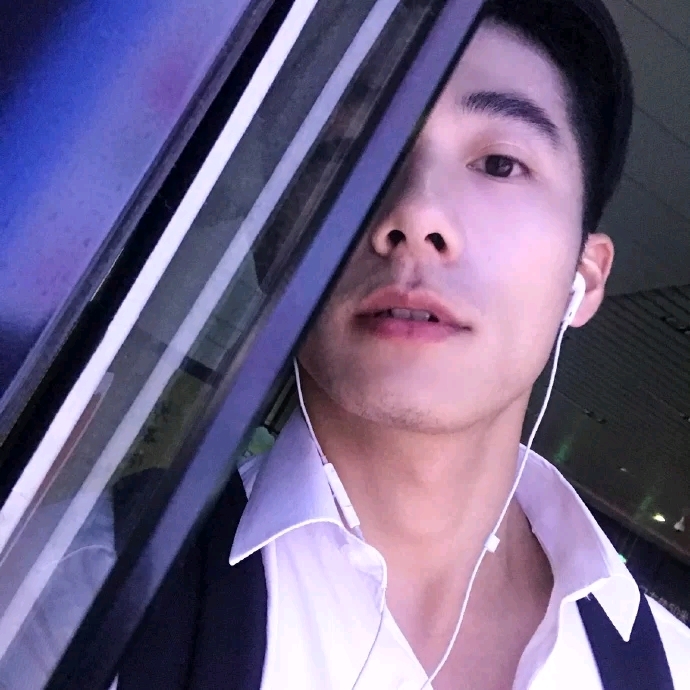 心若磐石的第二张照片--保定相亲服务中心