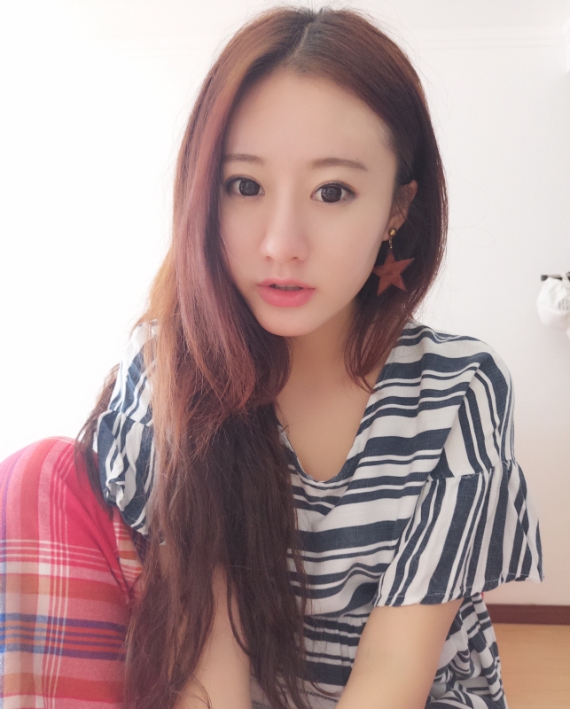 没有故事的女同学的第二张照片--保定相亲服务中心