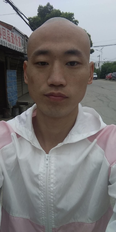 花花公子的第一张照片--保定相亲服务中心