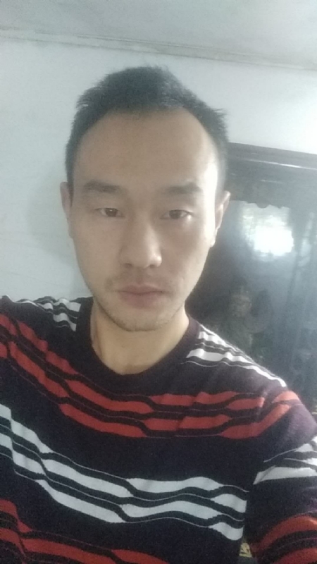 张浩浩的第一张照片--保定相亲服务中心