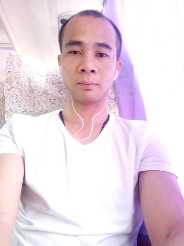 qiaozi的第一张照片--保定相亲服务中心