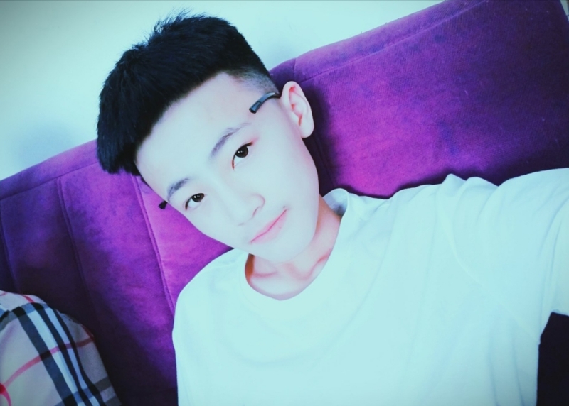 孤城浪子的第一张照片--保定相亲服务中心