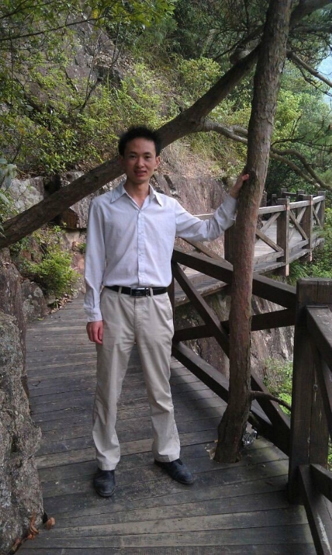 爱尚鞋的第一张照片--保定相亲服务中心