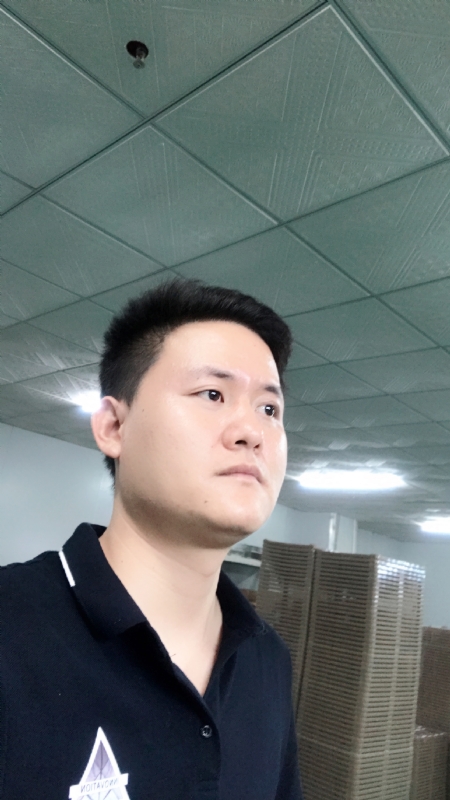 伟的第一张照片--保定相亲服务中心