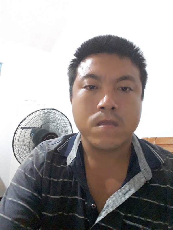 孤独的人的第一张照片--保定相亲服务中心