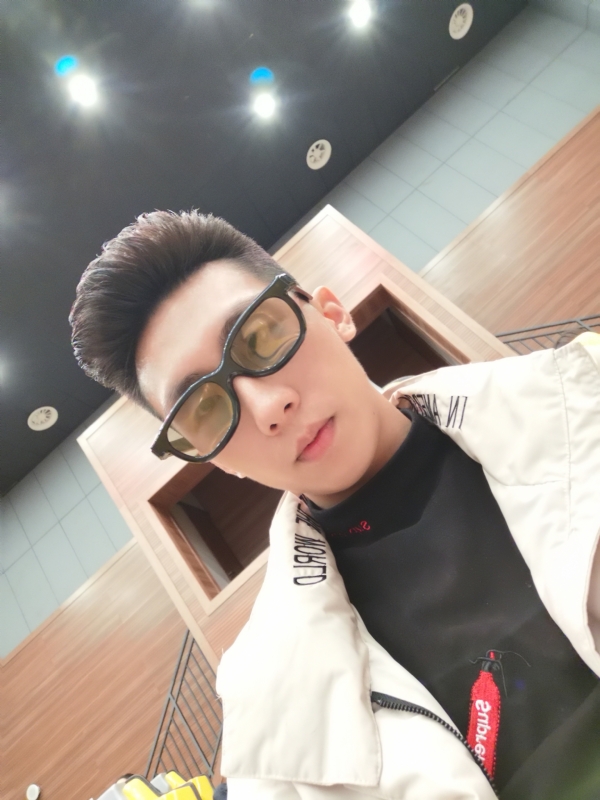 少年已不在年少的第一张照片--保定相亲服务中心