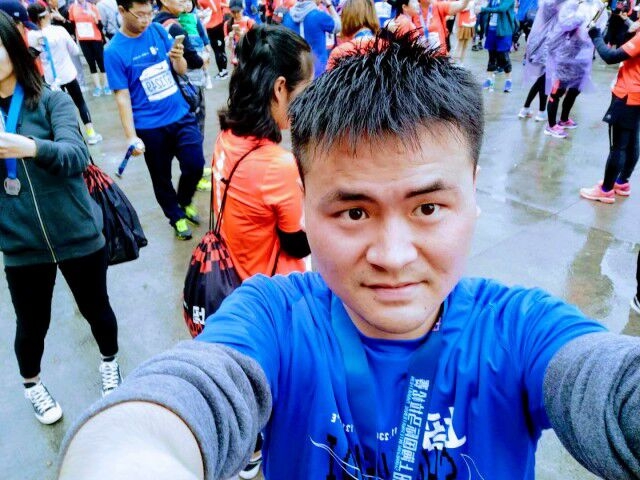 小五在跳舞的第一张照片--保定相亲服务中心