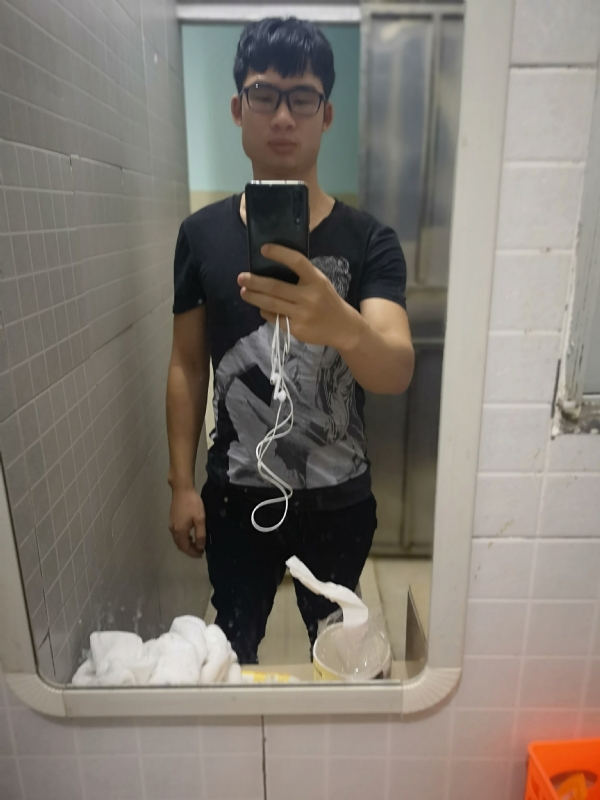 右手的执着的第一张照片--保定相亲服务中心