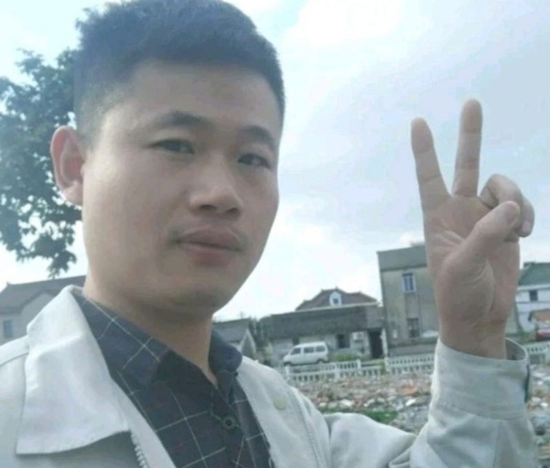 兰花的第一张照片--保定相亲服务中心