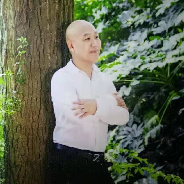 郑鑫牵手的第一张照片--保定相亲服务中心