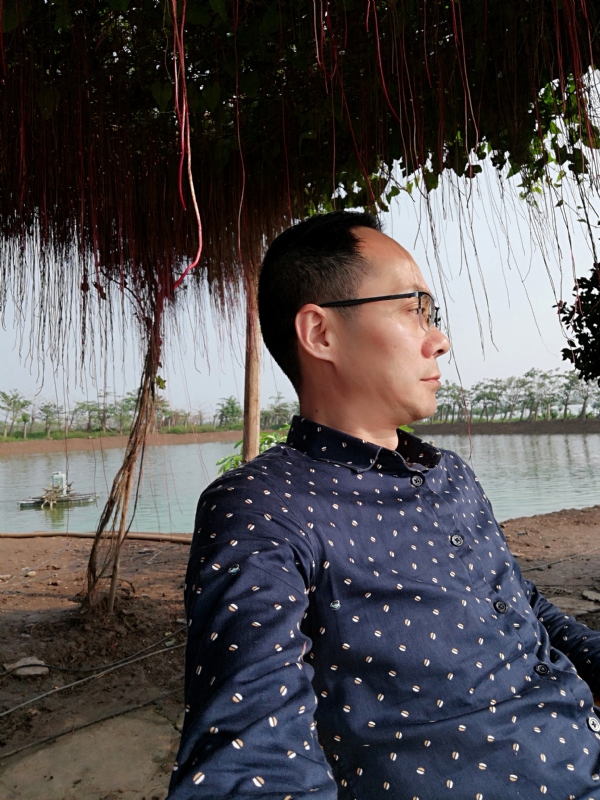 守望烟云的第一张照片--保定相亲服务中心