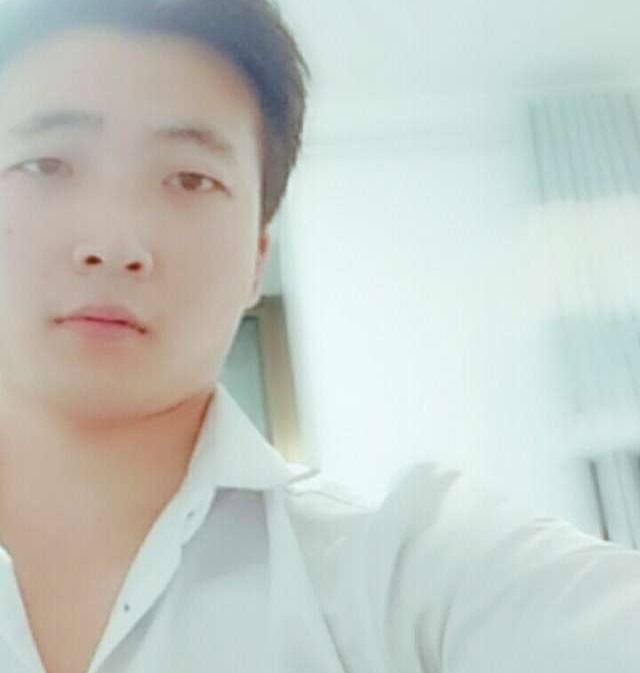 华英雄的第一张照片--保定相亲服务中心