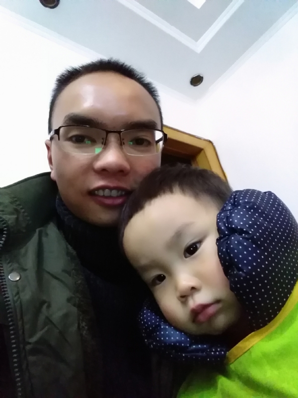 123木头人的第一张照片--保定相亲服务中心