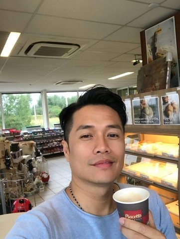 短歌的第一张照片--保定相亲服务中心