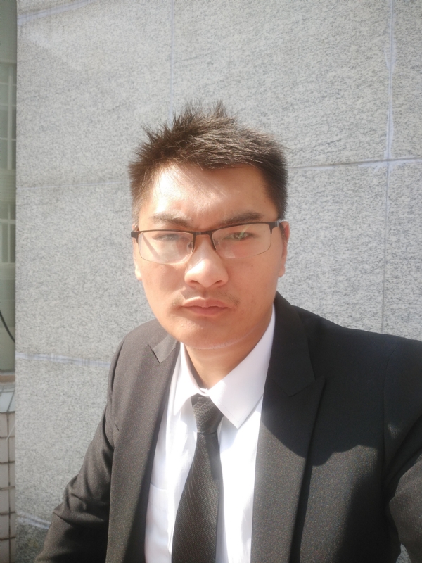 孤独的人的第一张照片--保定相亲服务中心