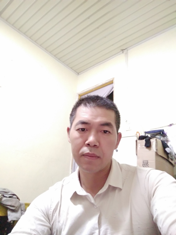 为伊消得人憔悴的第一张照片--保定相亲服务中心