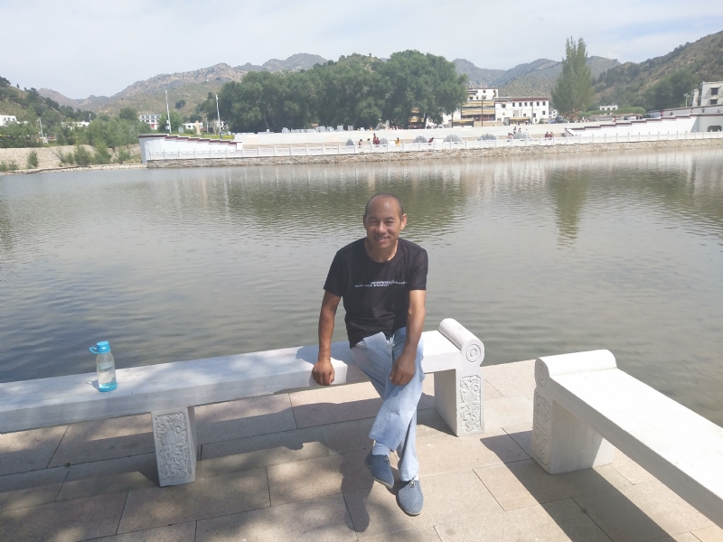 大漠独行的第一张照片--保定相亲服务中心