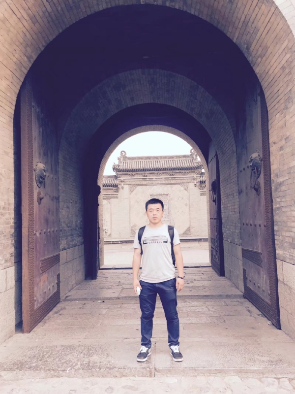 寻寻觅觅的第一张照片--保定相亲服务中心