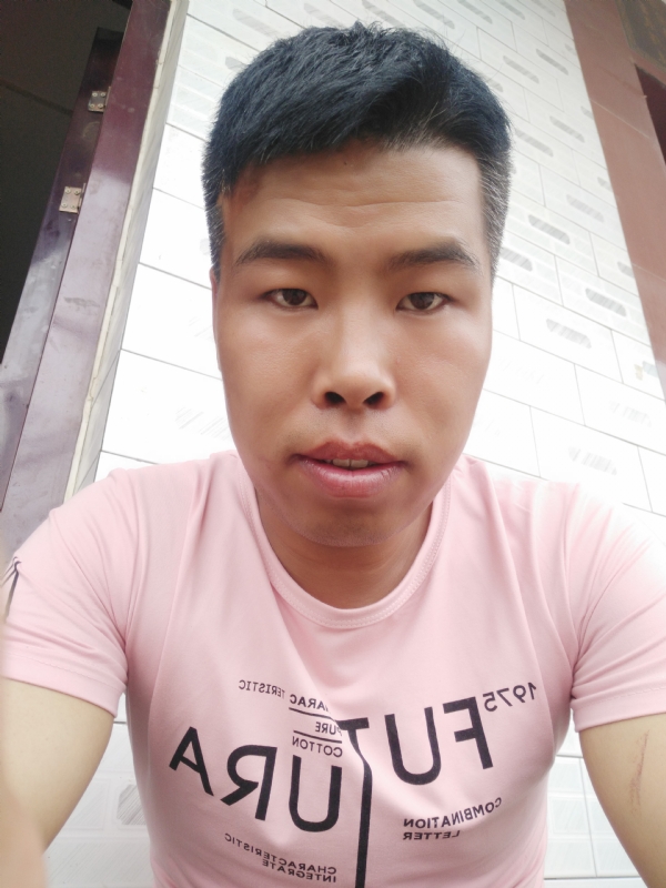 守护爱情的第一张照片--保定相亲服务中心