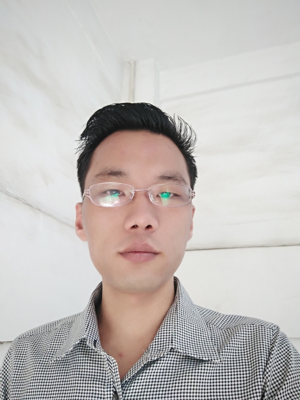 心随意动的第一张照片--保定相亲服务中心