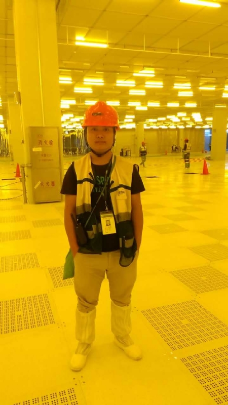 一个傻子的第一张照片--保定相亲服务中心