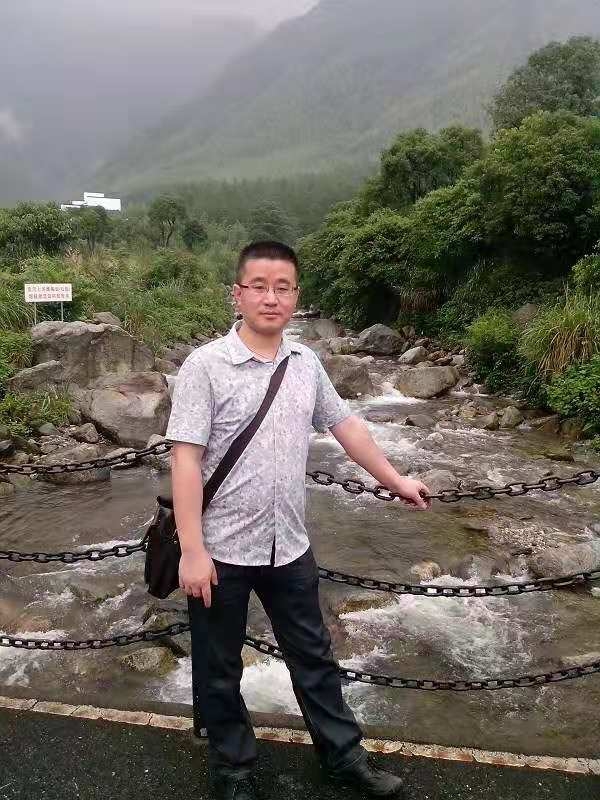 淡定牛魔王的第三张照片--保定相亲服务中心