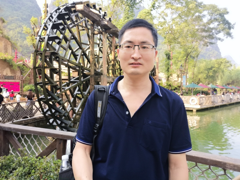 一笑而过的第一张照片--保定相亲服务中心