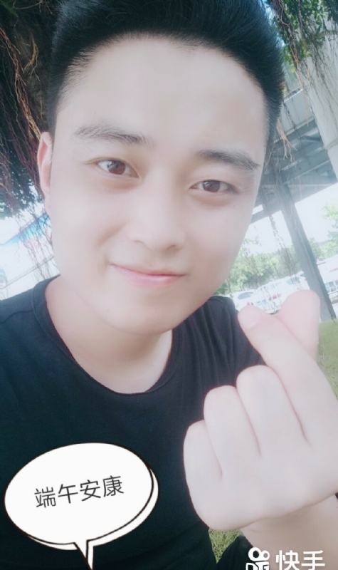 温暖的陈公子的第一张照片--保定相亲服务中心