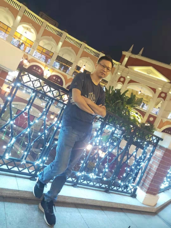 落单恋人的第一张照片--保定相亲服务中心